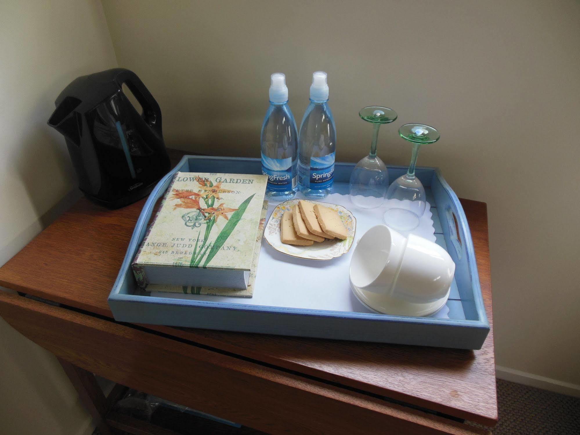 Garden Bed And Breakfast クライストチャーチ エクステリア 写真